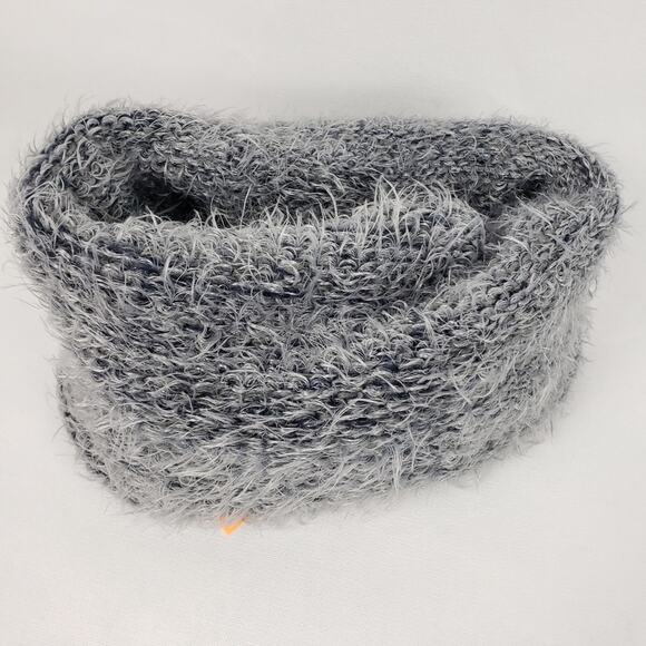 LOF gray knit fuzzy cowl scarf, NWT - Picture 1 of 5